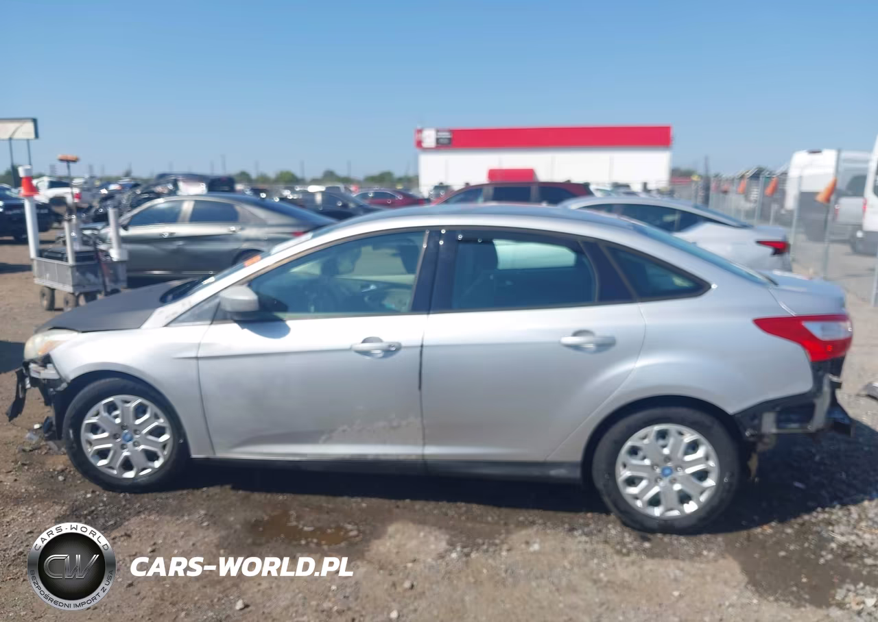 2012 Ford Focus Se VIN:1FAHP3F29CL231464 - 14