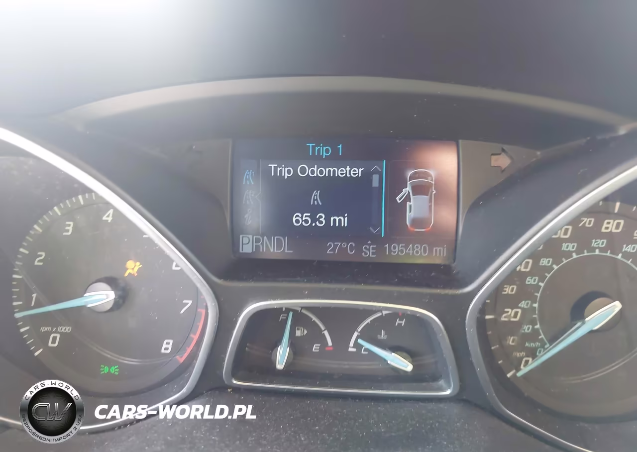 2012 Ford Focus Se VIN:1FAHP3F29CL231464 - 7