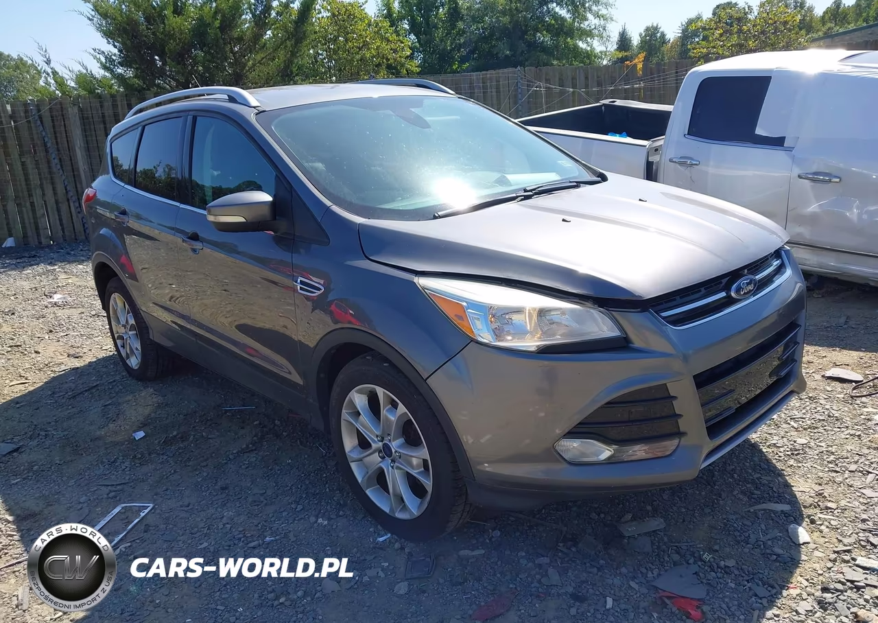 2014 Ford Escape Titanium – zdjęcie 1 z 11