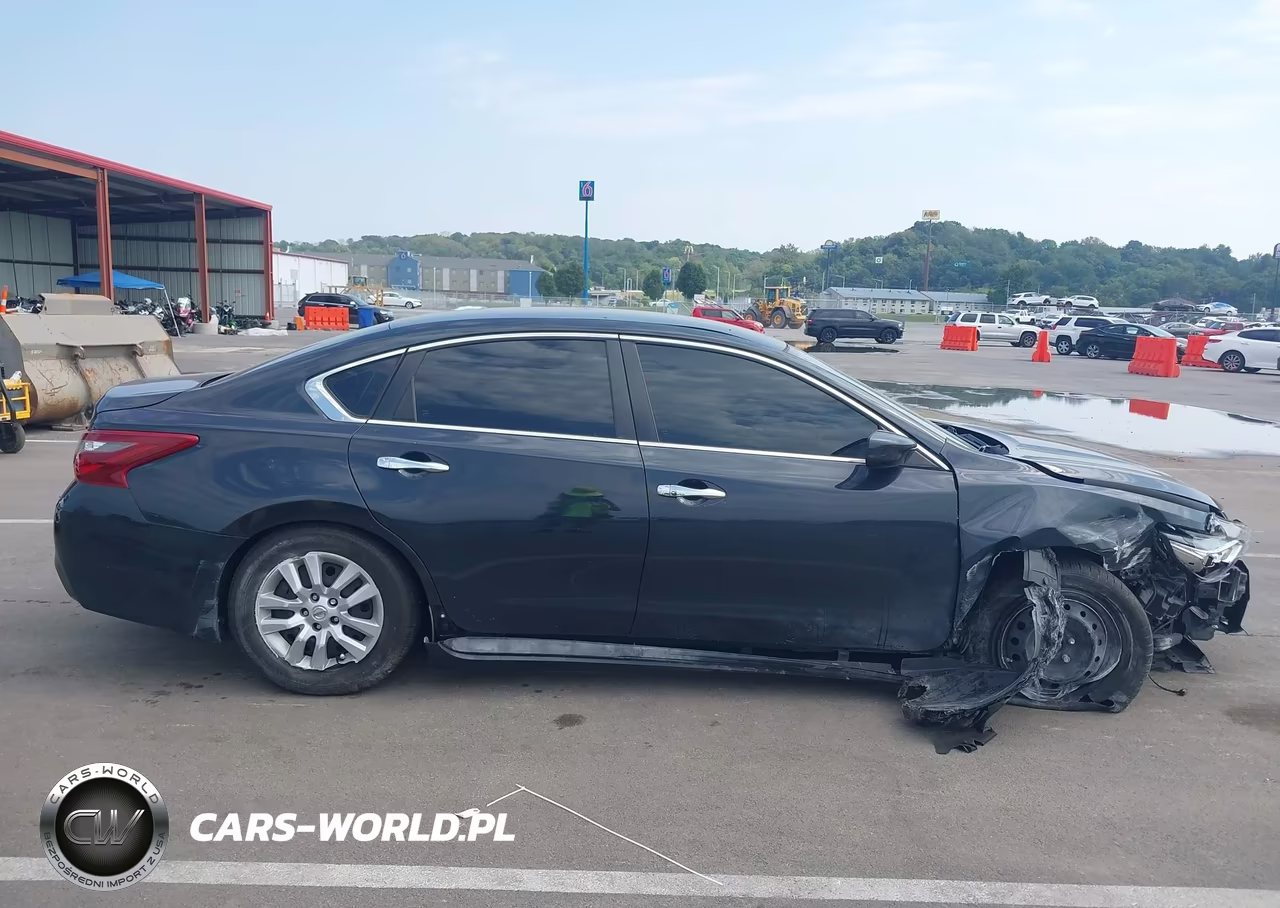 2018 Nissan Altima 2.5 S VIN:1N4AL3AP6JC271014 - 13