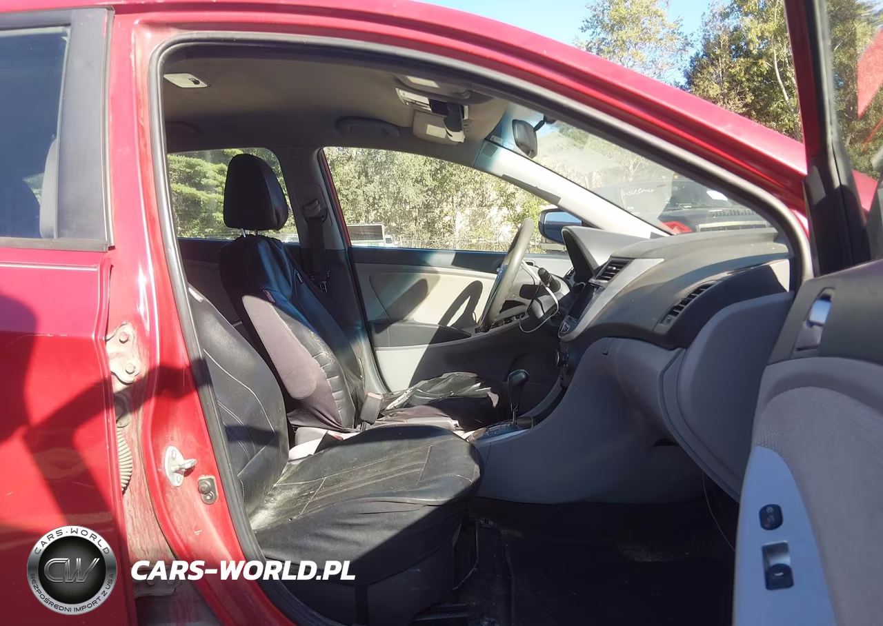 2013 Hyundai Accent Gs VIN:KMHCT5AE6DU105423 - 5