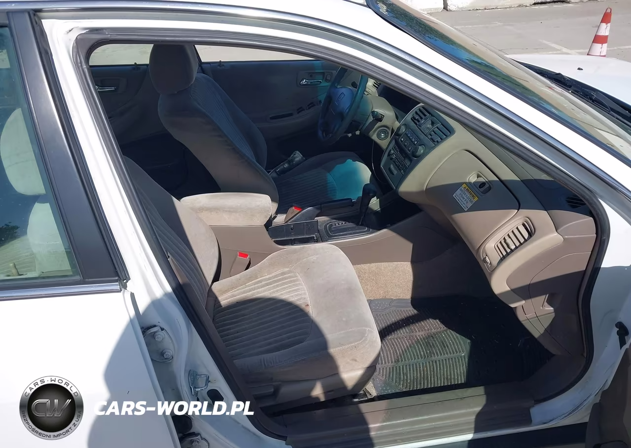 1998 Honda Accord Lx VIN:1HGCG5642WA065985 - 5