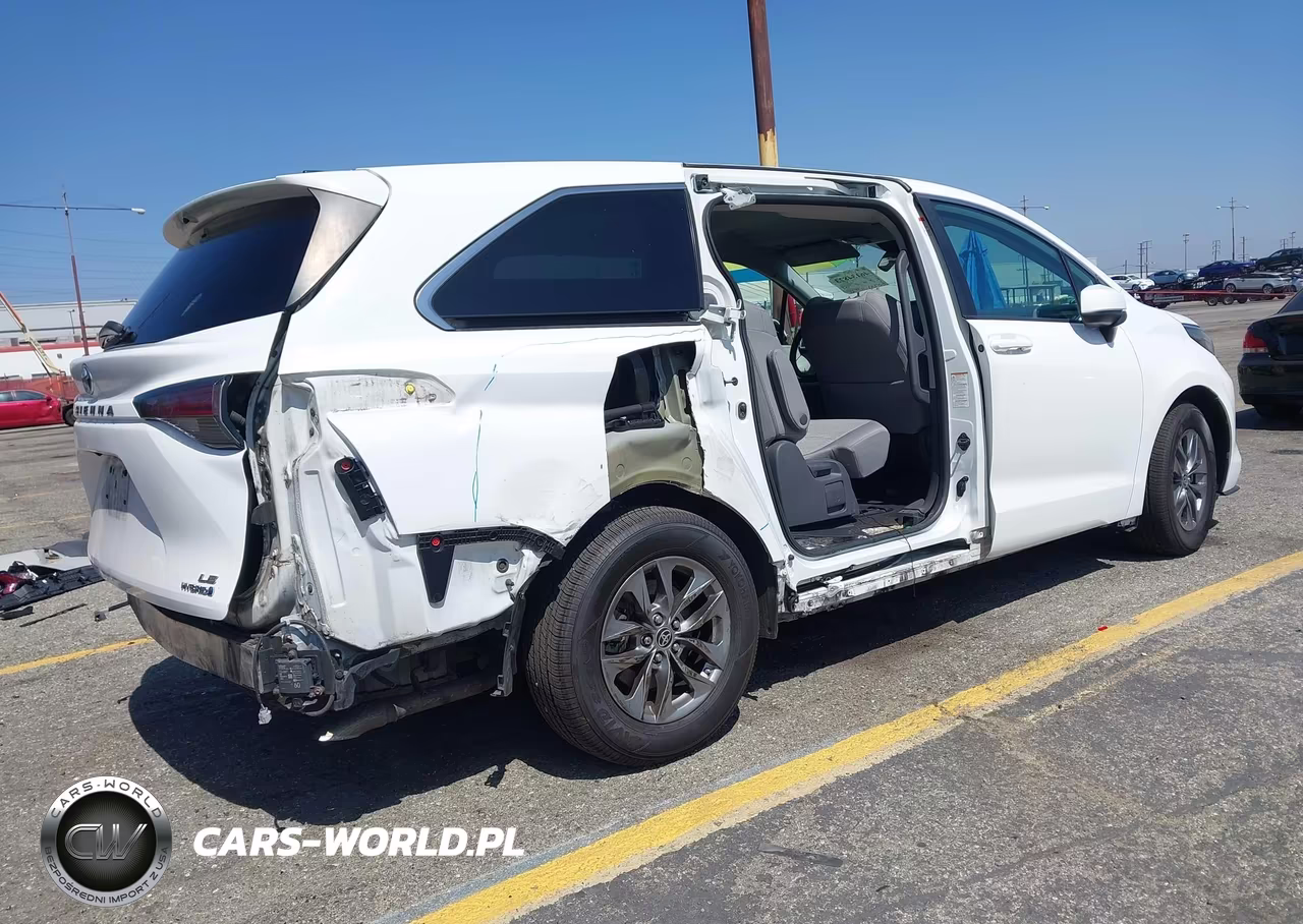 2021 Toyota Sienna Le VIN:5TDKRKEC7MS004496 - 4