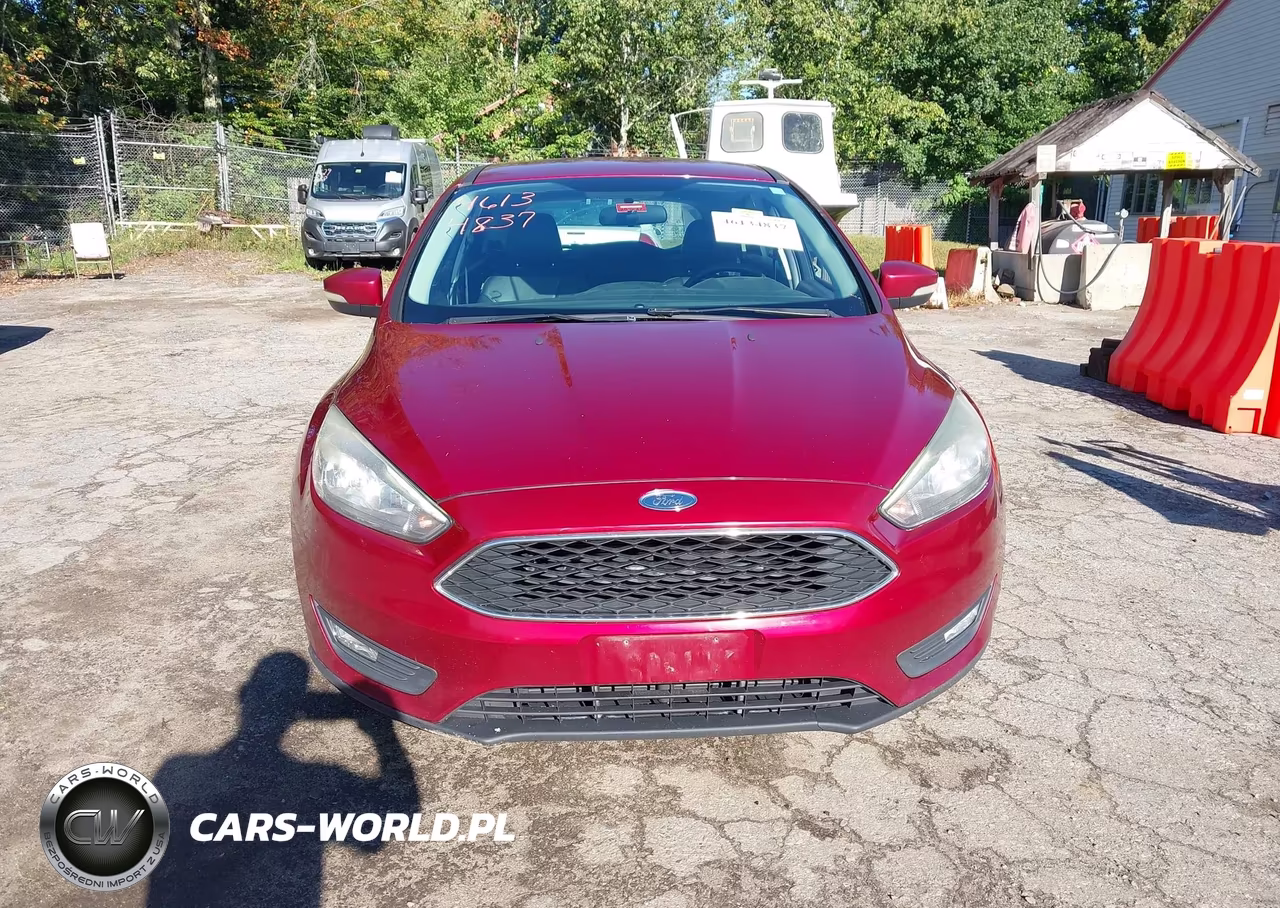 2016 Ford Focus Se VIN:1FADP3K26GL330592 - 12
