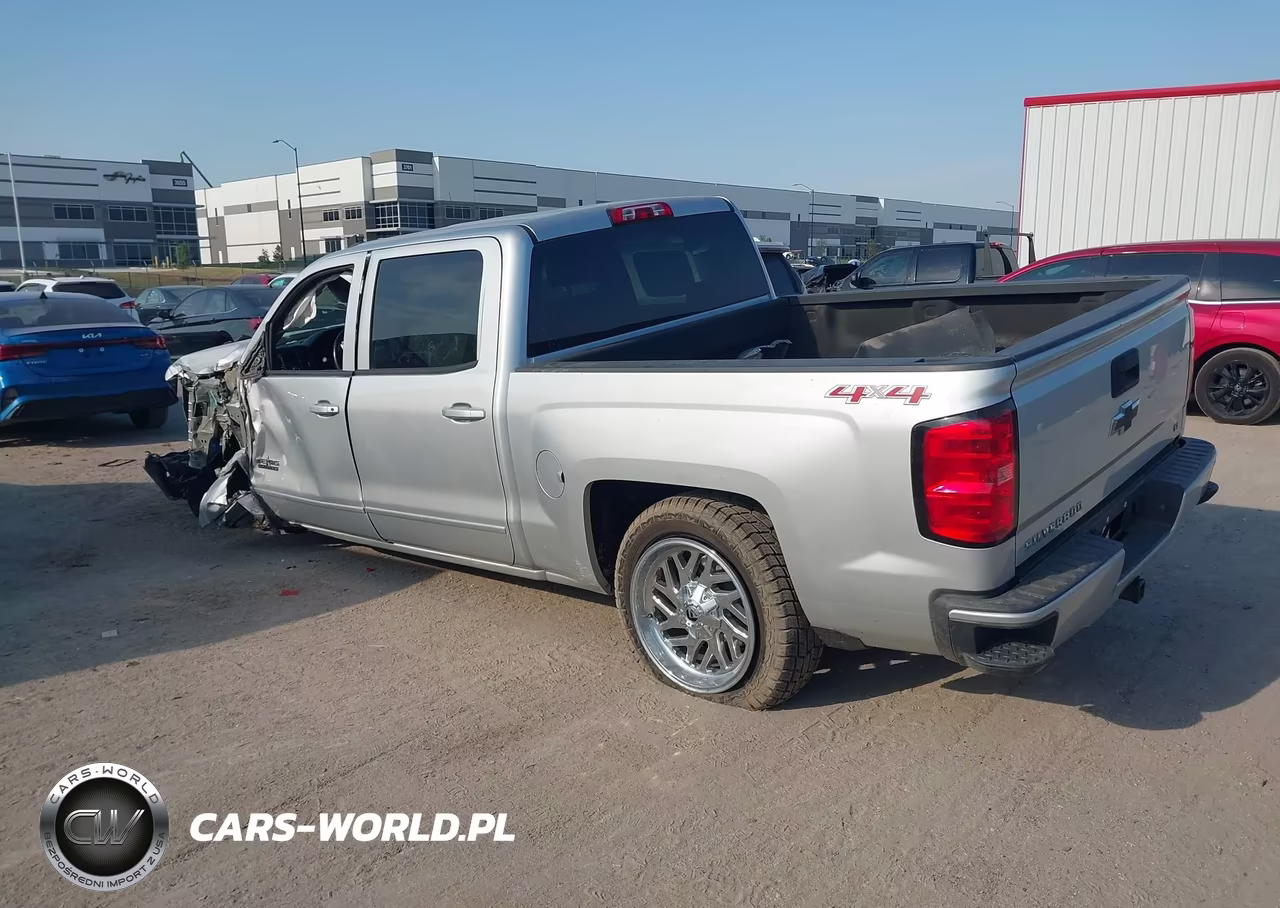 2015 Chevrolet Silverado 1500 1Lt VIN:3GCUKREC7FG534135 - 3