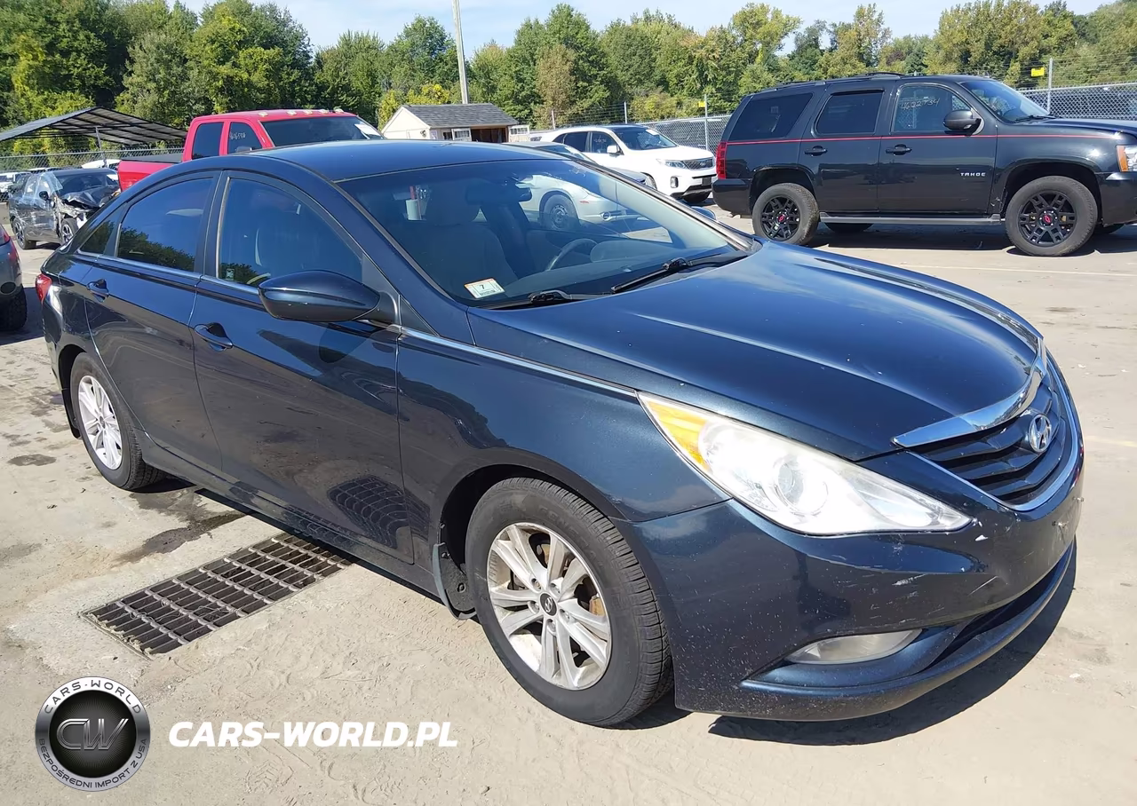 2013 Hyundai Sonata Gls