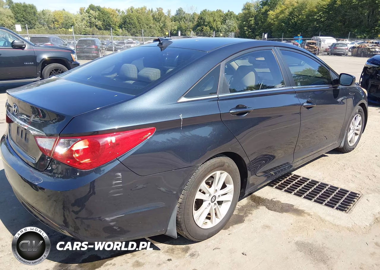 2013 Hyundai Sonata Gls VIN:5NPEB4AC4DH706316 - 4