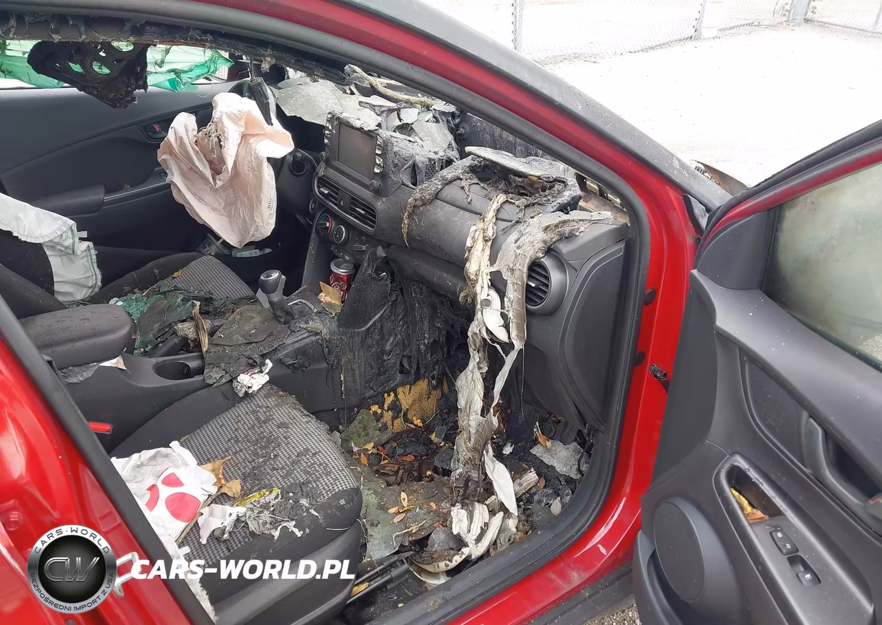 2020 Hyundai Kona Sel VIN:KM8K22AA7LU596738 - 5
