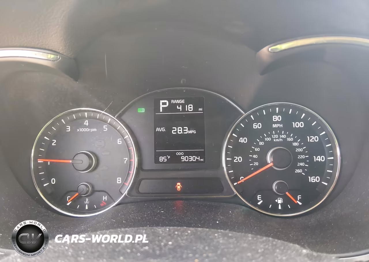 2018 Kia Forte Lx VIN:3KPFK4A75JE219830 - 7