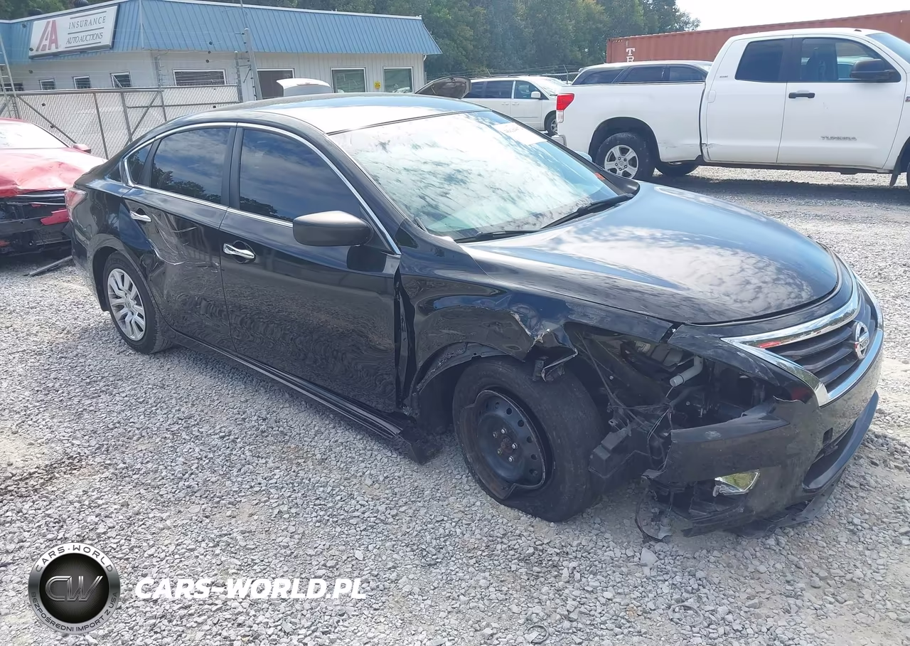 2015 Nissan Altima 2.5 S – zdjęcie 1 z 17