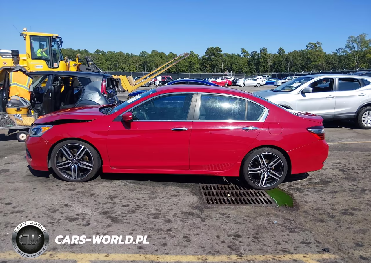 2017 Honda Accord Sport VIN:1HGCR2F60HA065447 - 14