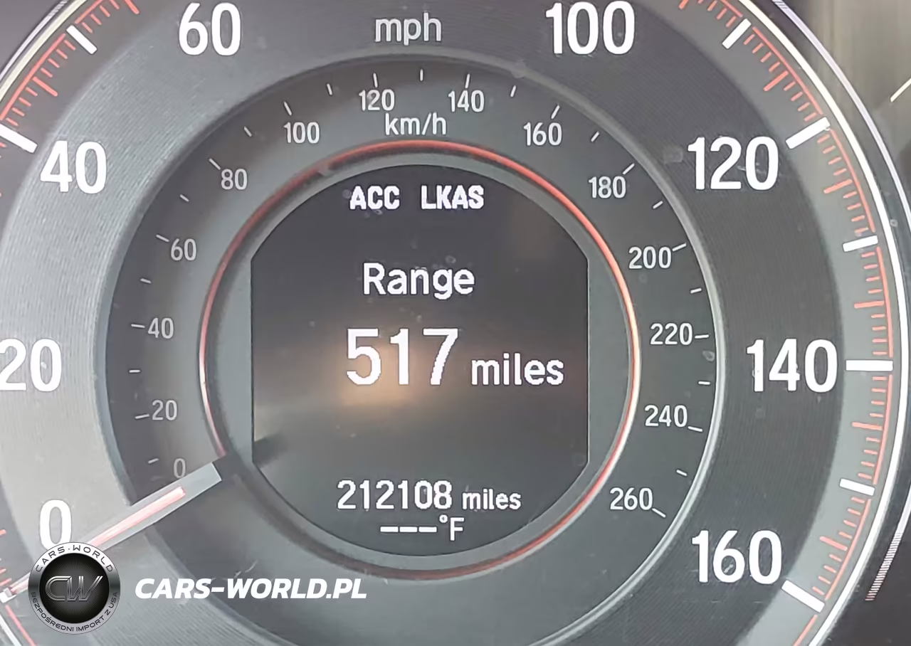 2017 Honda Accord Sport VIN:1HGCR2F60HA065447 - 15