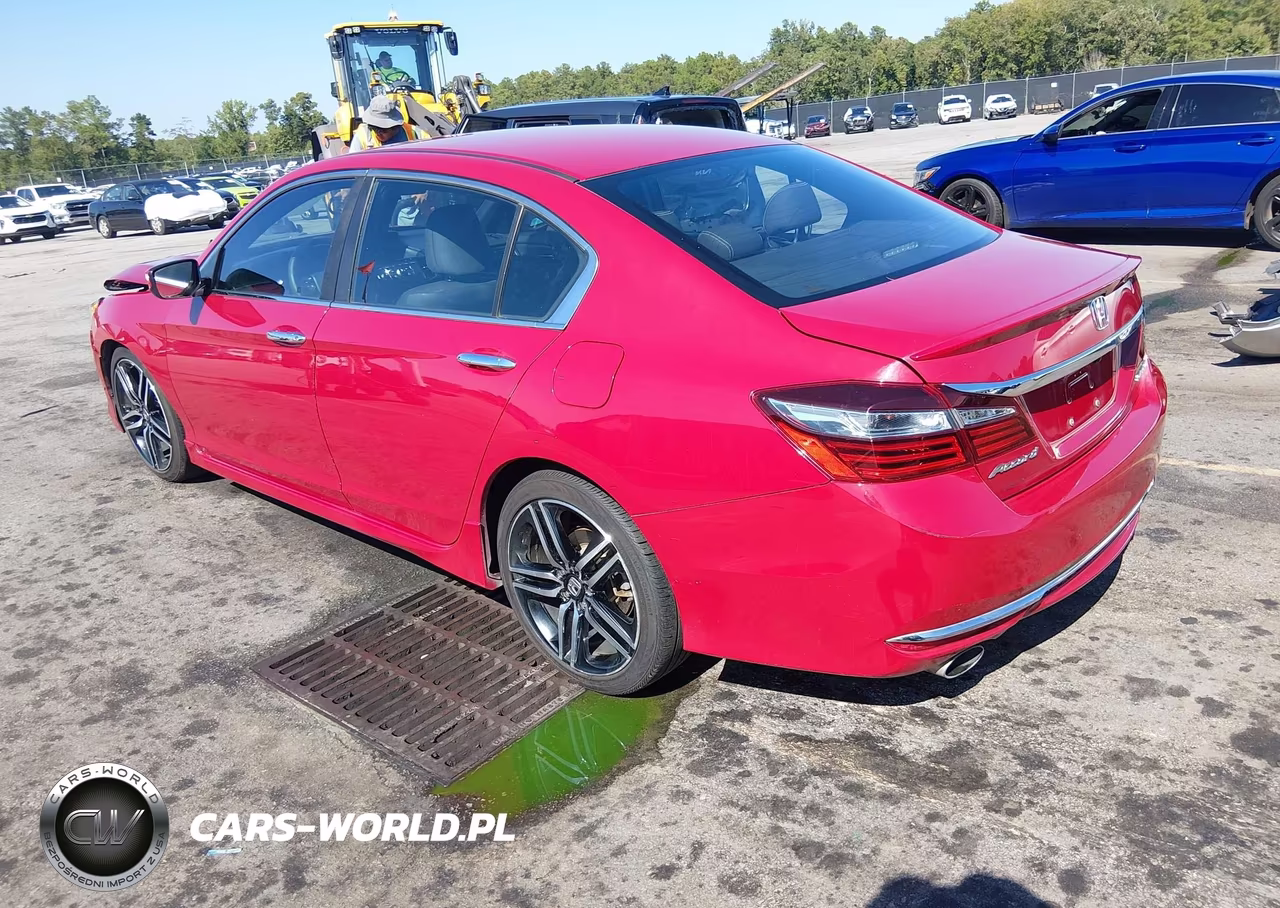 2017 Honda Accord Sport VIN:1HGCR2F60HA065447 - 3