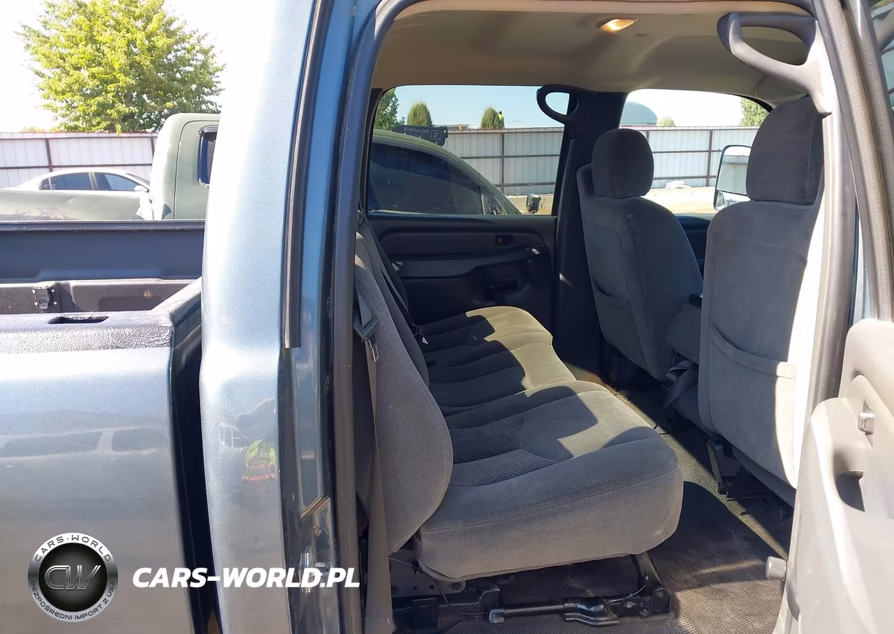 2007 Chevrolet Silverado 2500Hd Classic Work Truck VIN:1GCHK23U47F196135 - 8