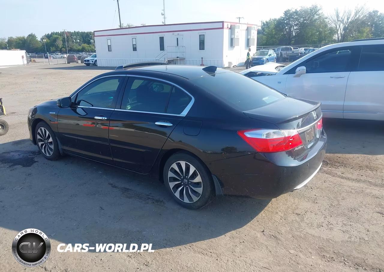 2014 Honda Accord Hybrid Touring VIN:1HGCR6F70EA004157 - 3