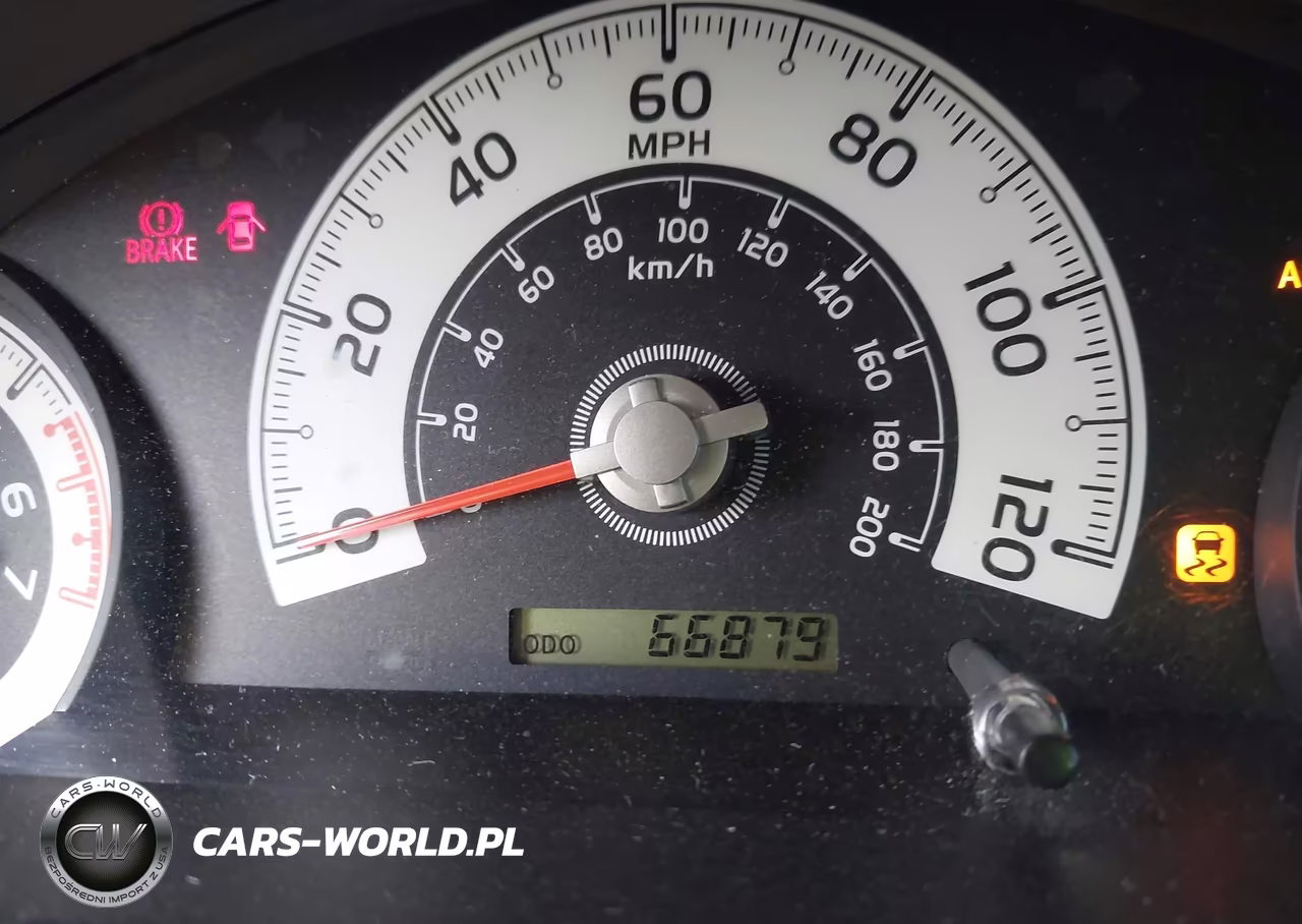 2010 Toyota Fj Cruiser VIN:JTEZU4BF1AK010655 - 7