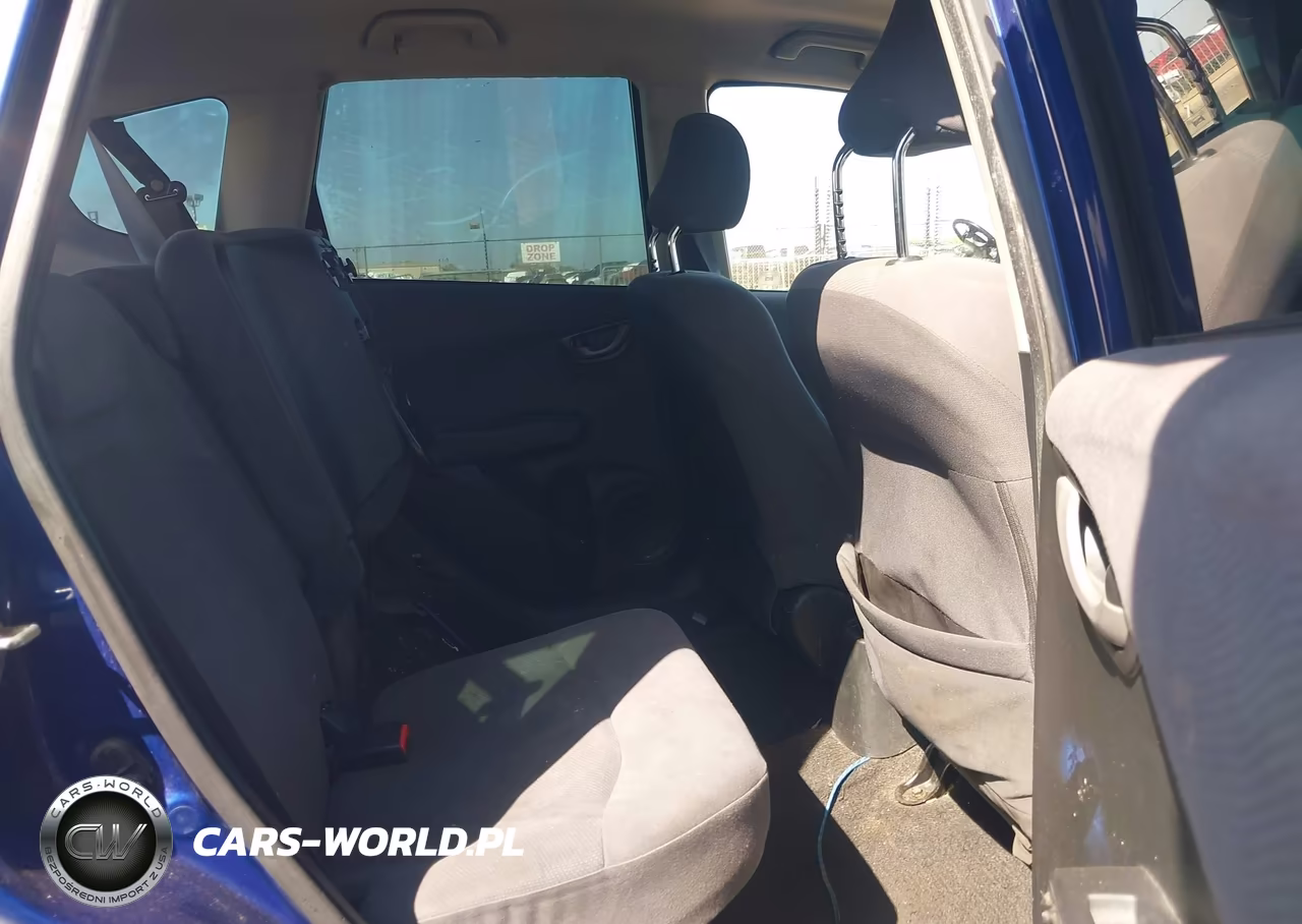 2009 Honda Fit VIN:JHMGE88259S044886 - 8