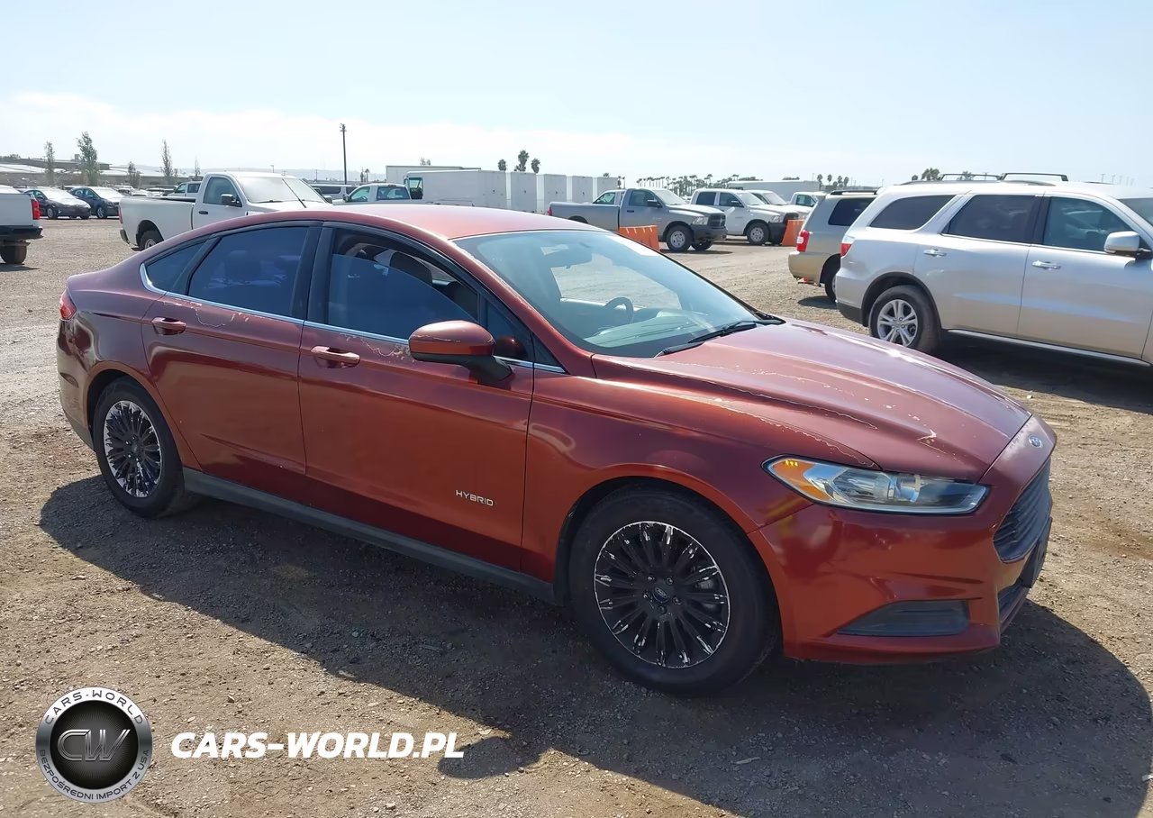 2014 Ford Fusion Hybrid S