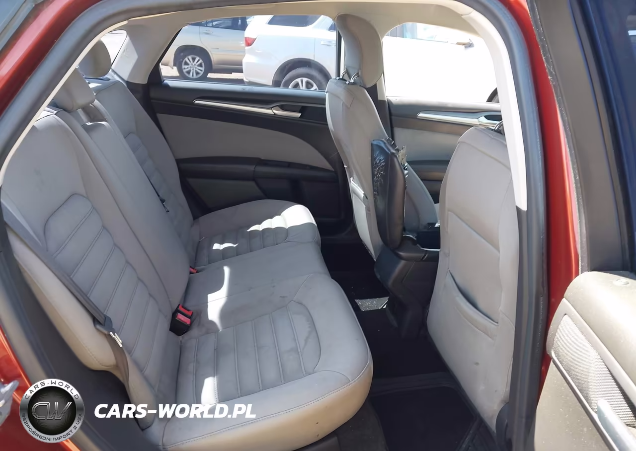 2014 Ford Fusion Hybrid S VIN:3FA6P0UU8ER131211 - 8