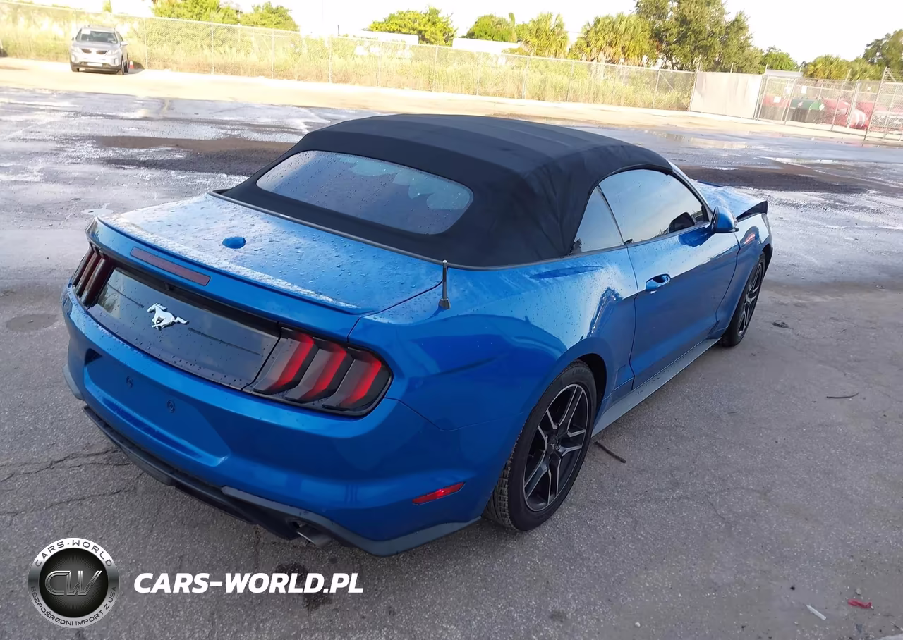 2021 Ford Mustang VIN:1FATP8UH5M5107602 - 4