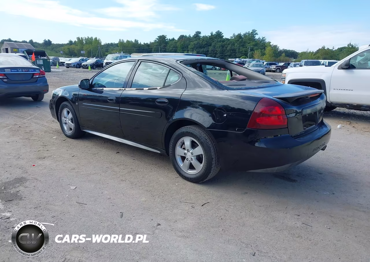 2007 Pontiac Grand Prix VIN:2G2WP552071195288 - 3