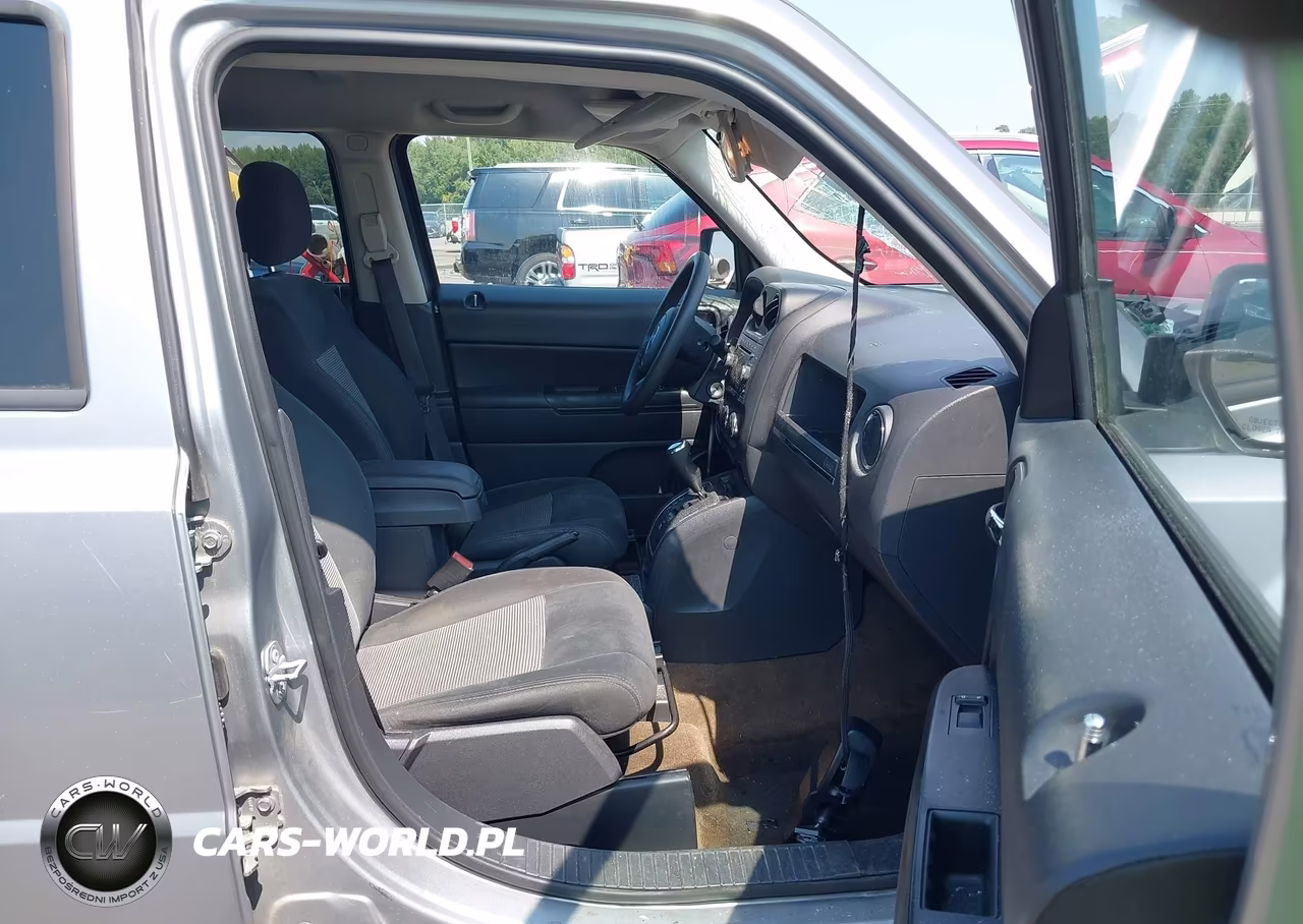 2017 Jeep Patriot Sport Fwd VIN:1C4NJPBA3HD150464 - 5