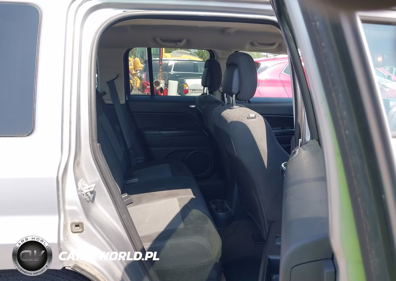 2017 Jeep Patriot Sport Fwd VIN:1C4NJPBA3HD150464 - 8