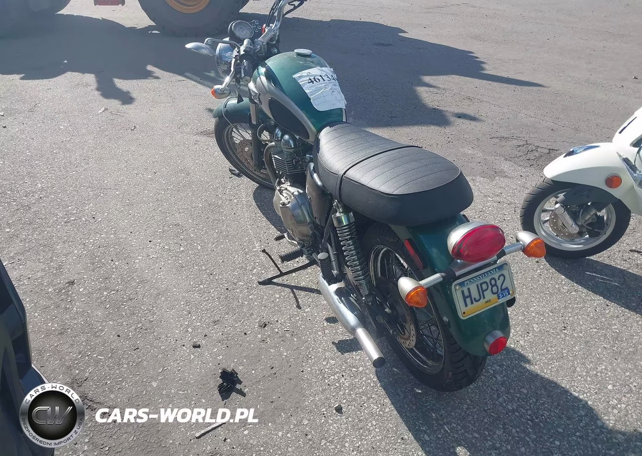 2002 Triumph Motorcycle Bonneville VIN:SMT900HN62J144898 - 3