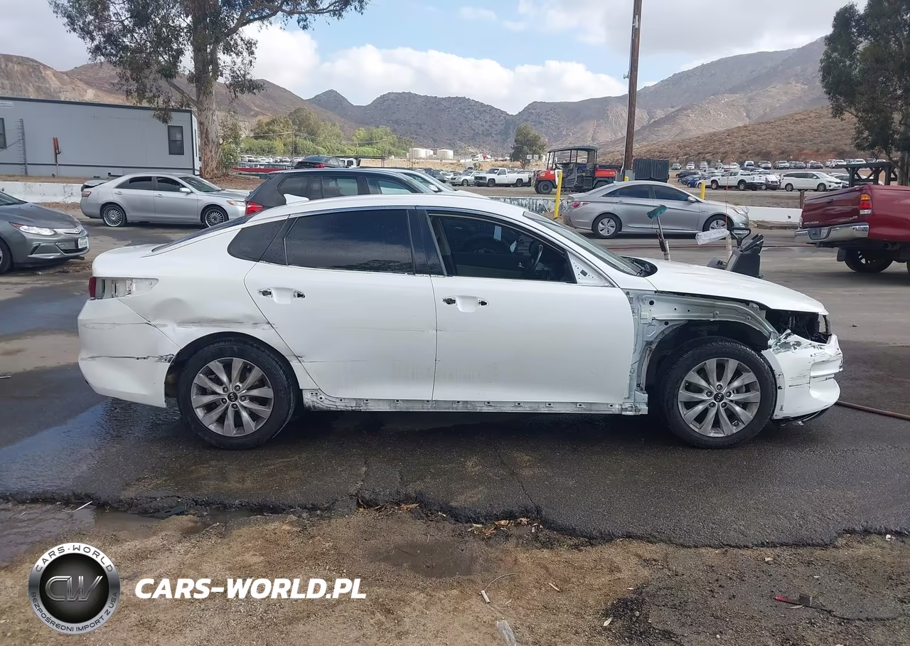 2018 Kia Optima Ex VIN:5XXGU4L37JG228514 - 14