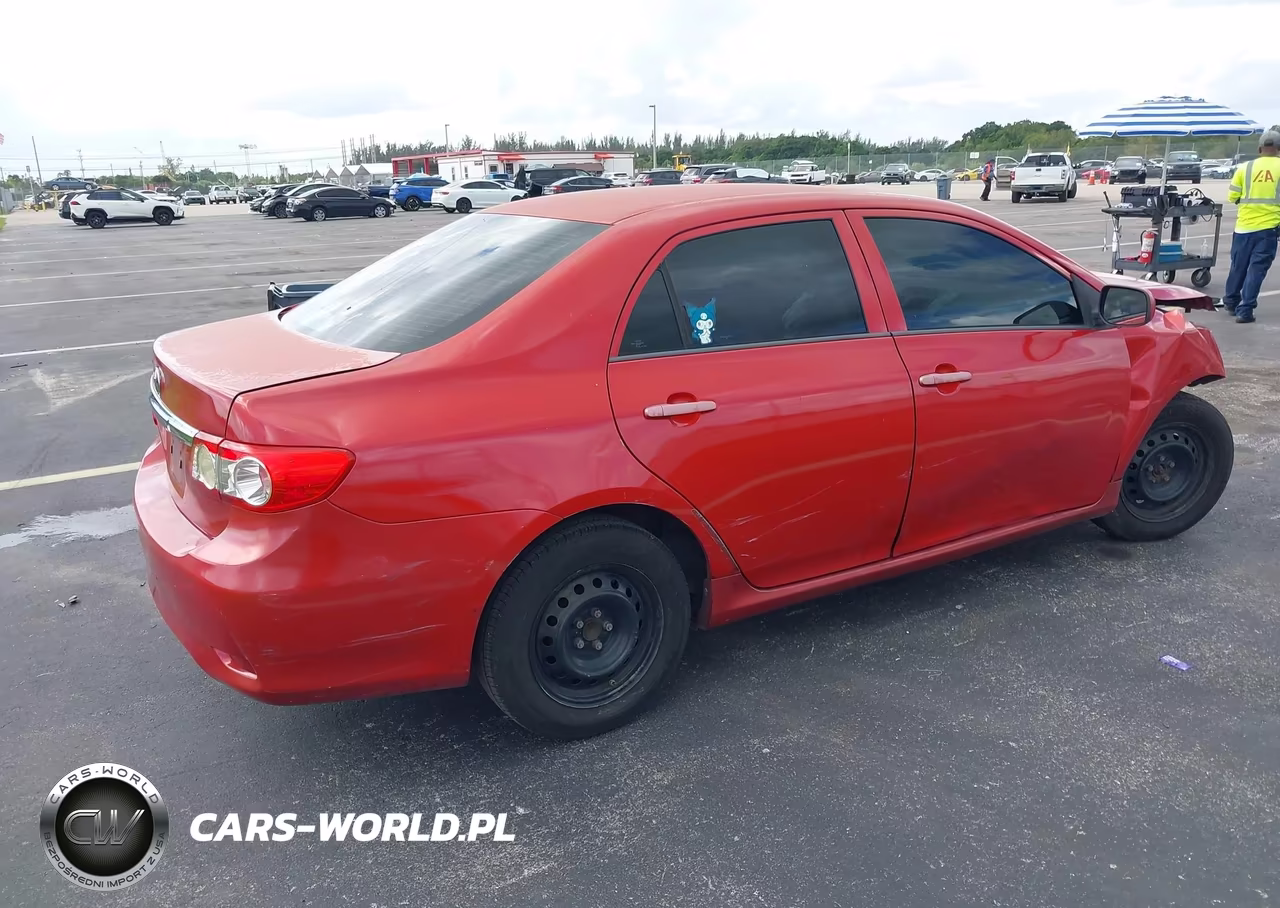 2013 Toyota Corolla L VIN:5YFBU4EE7DP200121 - 4