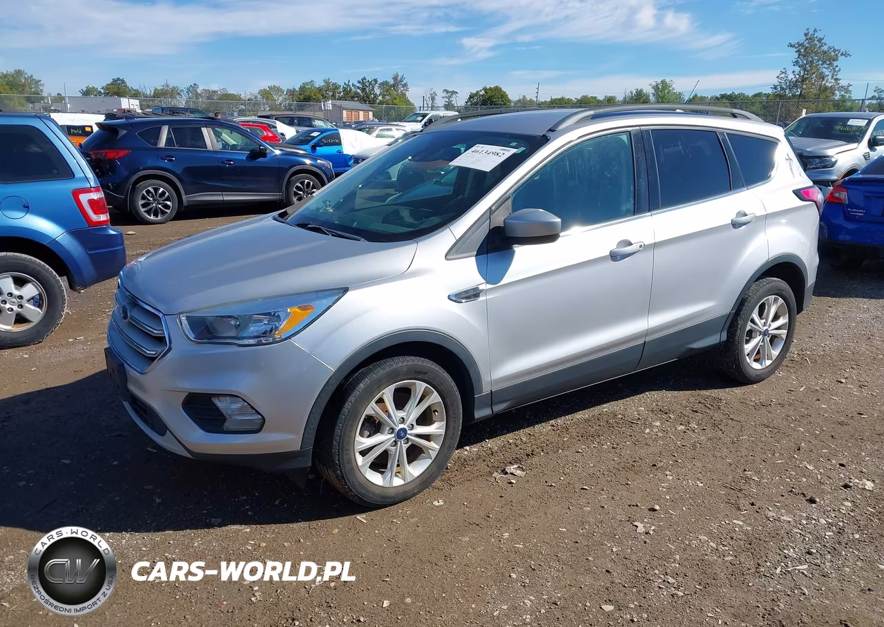 2018 Ford Escape Se VIN:1FMCU9GD5JUC28905 - 2