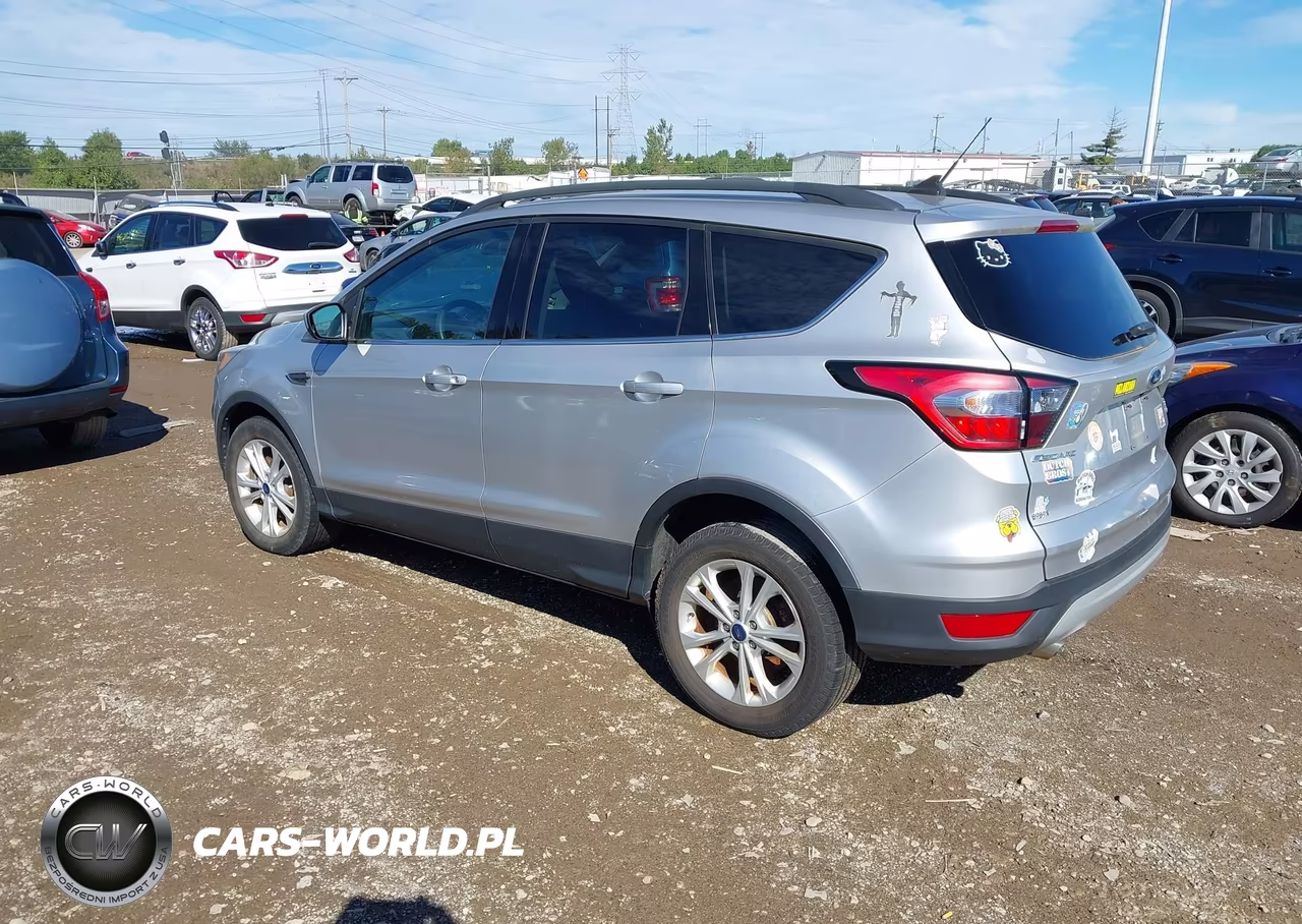 2018 Ford Escape Se VIN:1FMCU9GD5JUC28905 - 3