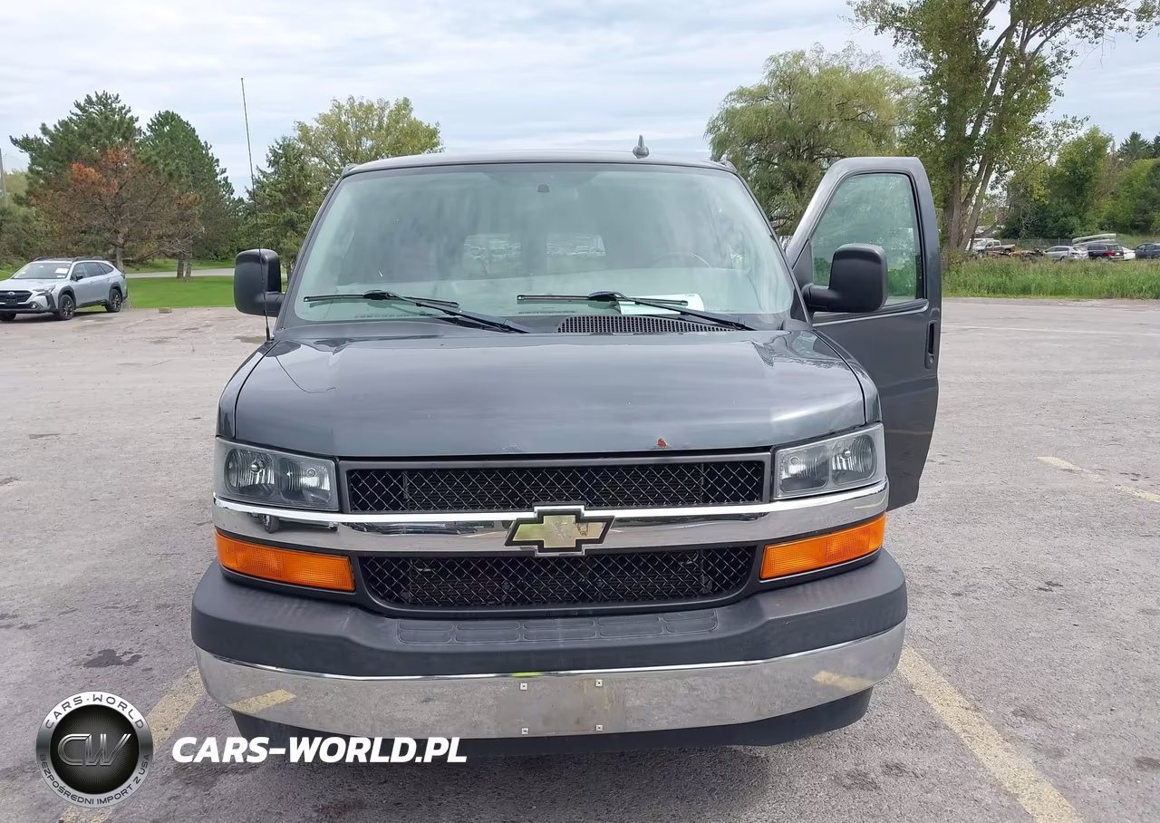 2017 Chevrolet Express 3500 Lt VIN:1GAZGPFFXH1103724 - 6