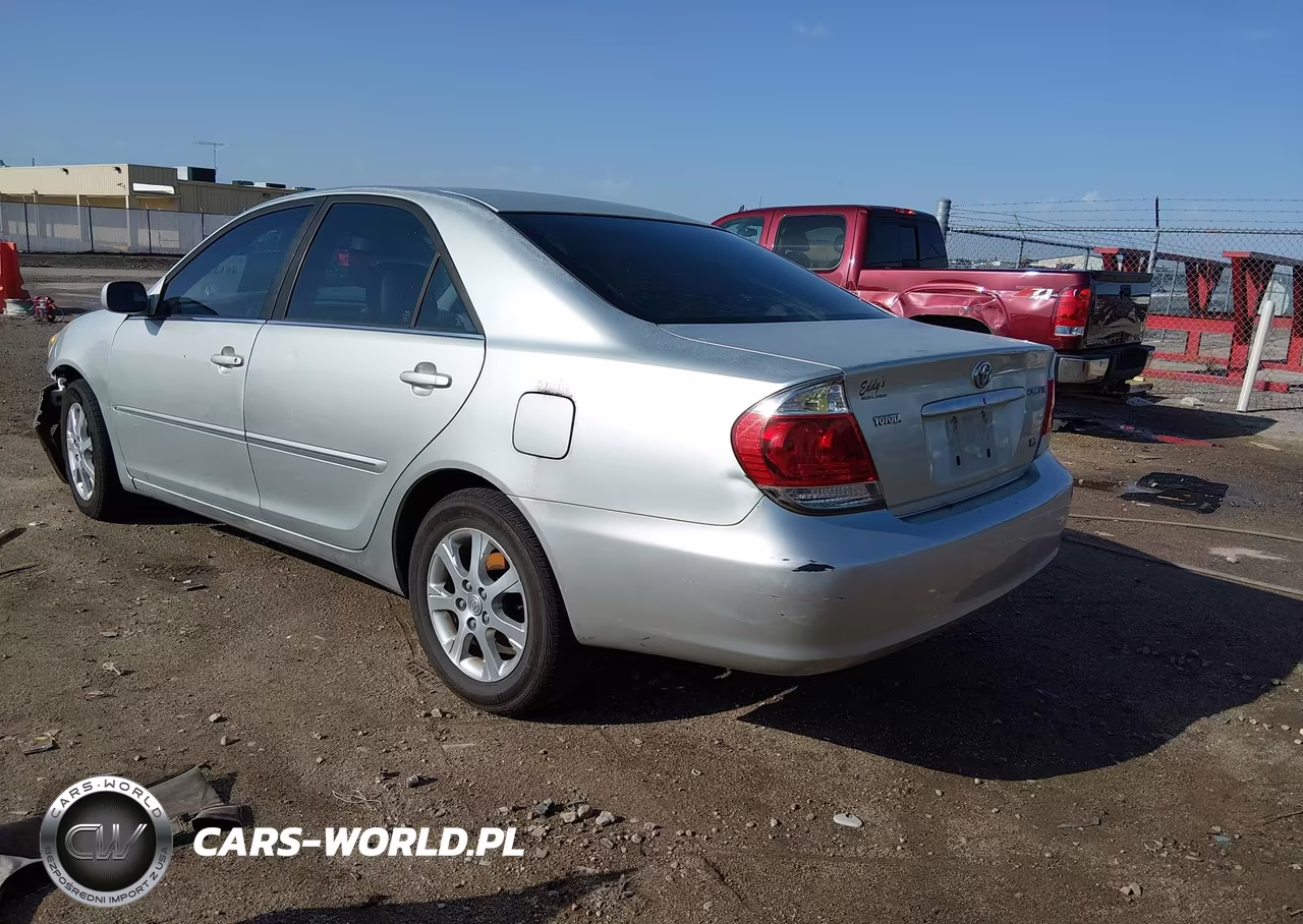 2005 Toyota Camry Xle V6 VIN:JTDBF30K750166730 - 3