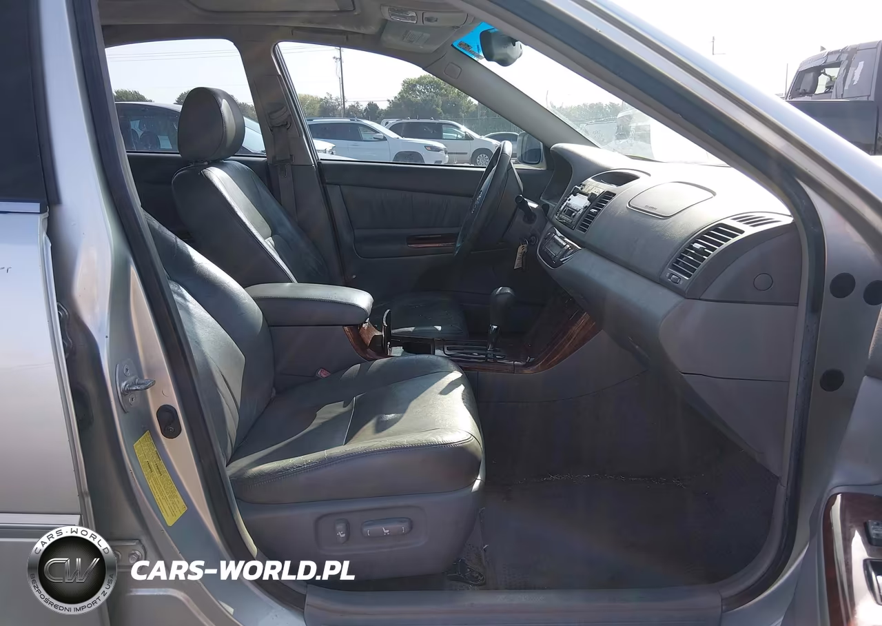 2005 Toyota Camry Xle V6 VIN:JTDBF30K750166730 - 5