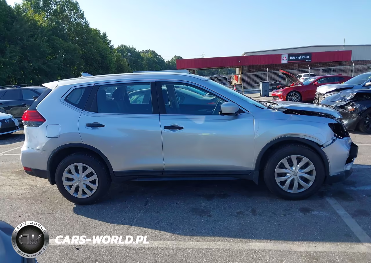2017 Nissan Rogue S VIN:KNMAT2MT8HP614860 - 14