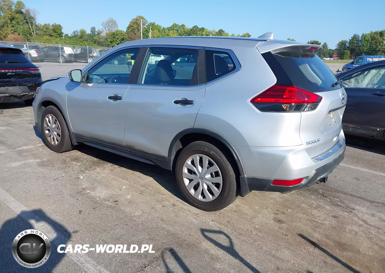 2017 Nissan Rogue S VIN:KNMAT2MT8HP614860 - 3