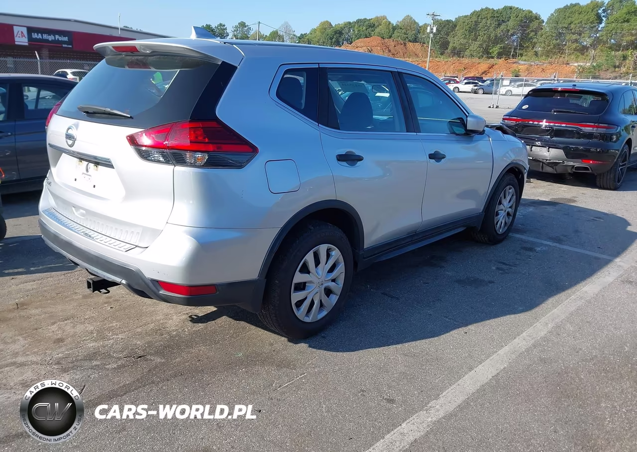 2017 Nissan Rogue S VIN:KNMAT2MT8HP614860 - 4