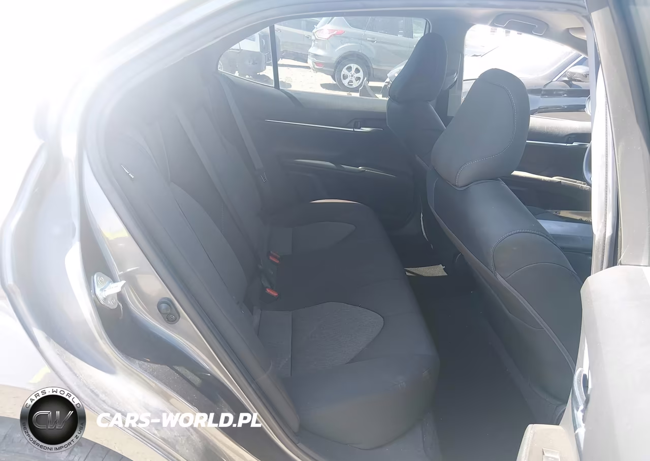 2021 Toyota Camry Le VIN:4T1C11AK5MU561417 - 8