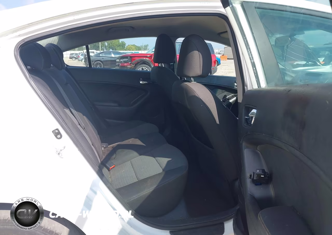 2014 Kia Forte Lx VIN:KNAFX4A6XE5200925 - 8
