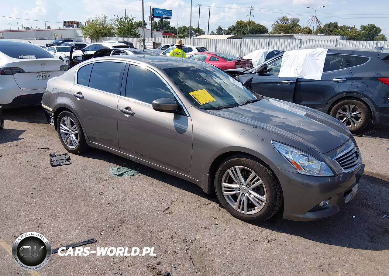 2013 Infiniti G37 Journey