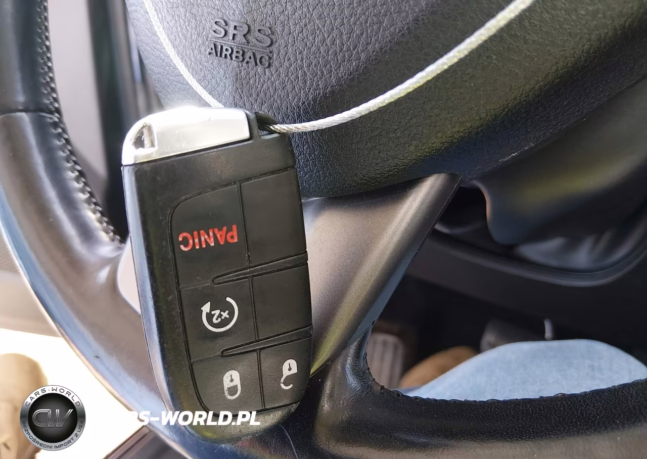 2019 Dodge Journey Crossroad VIN:3C4PDCGGXKT773524 - 11