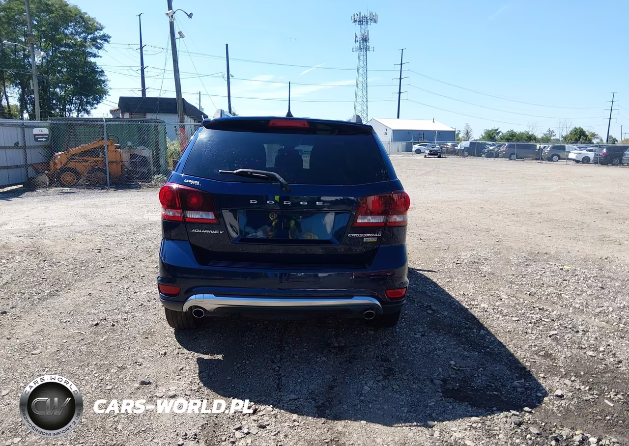 2019 Dodge Journey Crossroad VIN:3C4PDCGGXKT773524 - 16