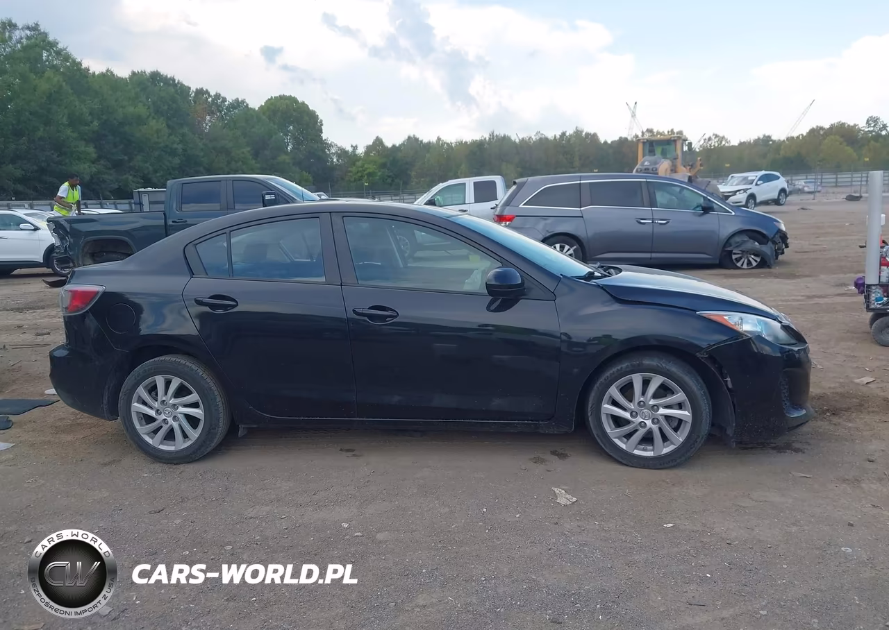 2012 Mazda Mazda3 I Touring VIN:JM1BL1V72C1575789 - 13