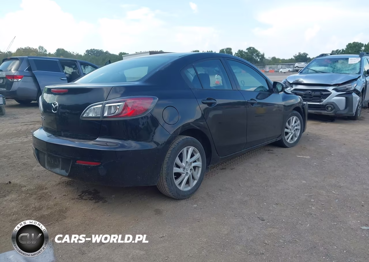 2012 Mazda Mazda3 I Touring VIN:JM1BL1V72C1575789 - 4