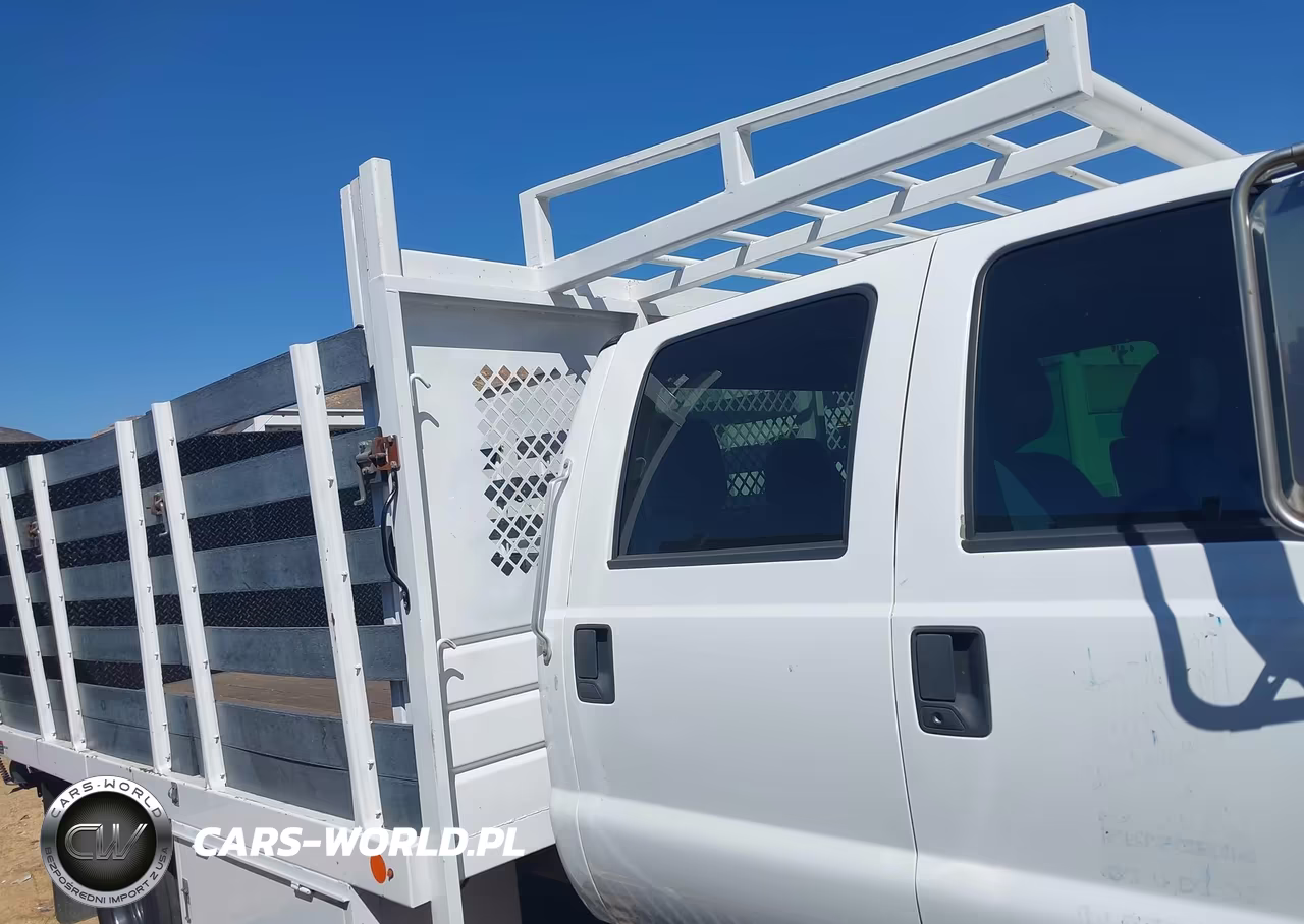 2013 Ford F-650 Pro Loader Gas Xl-Xlt VIN:3FRNW6JP7DV498748 - 17