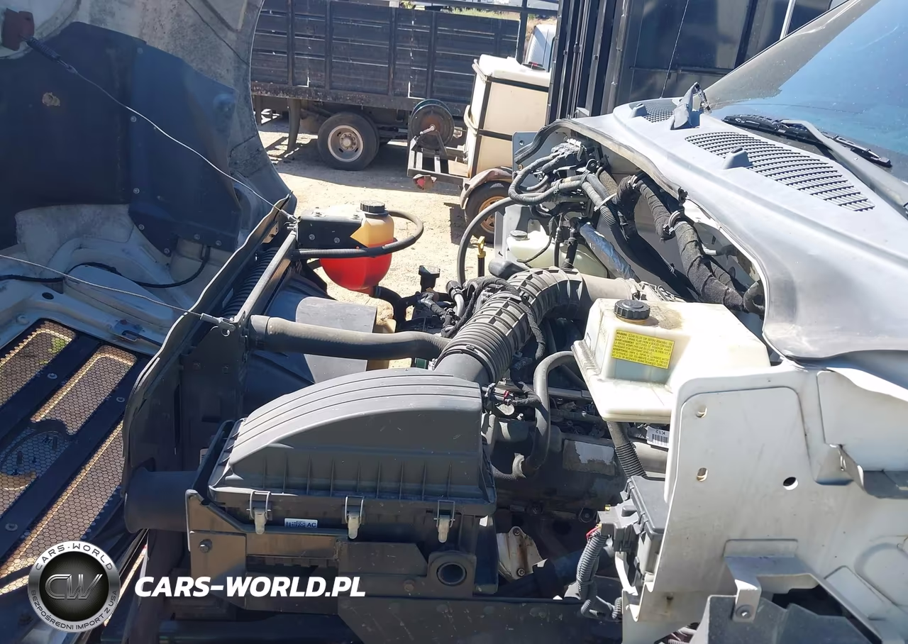 2013 Ford F-650 Pro Loader Gas Xl-Xlt VIN:3FRNW6JP7DV498748 - 9