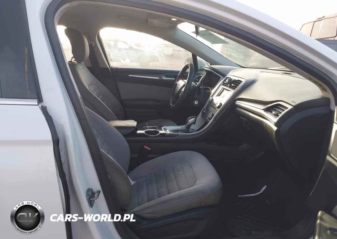 2013 Ford Fusion S VIN:3FA6P0G79DR214859 - 5