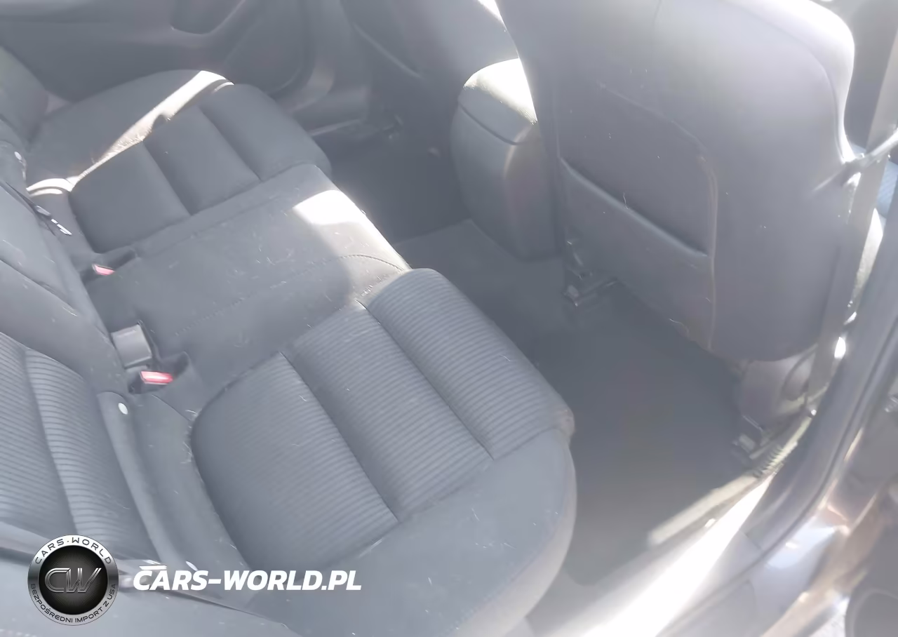 2016 Mazda Mazda6 I Sport VIN:JM1GJ1U58G1409343 - 8