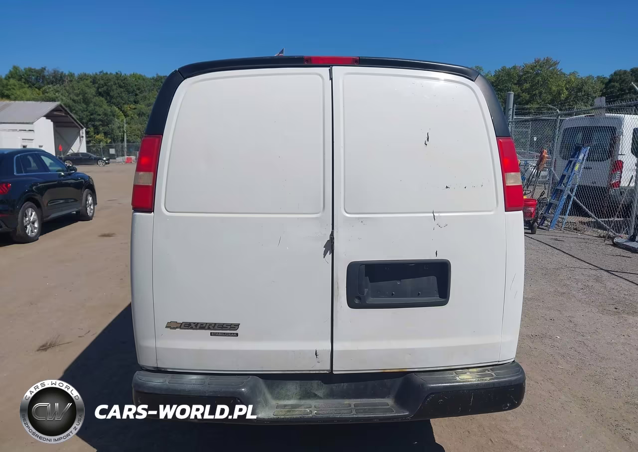 2014 Chevrolet Express 3500 Work Van VIN:1GCZGTBG4E1123736 - 16